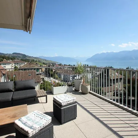 Magnifique et spacieux appartement avec vue lac Appartement *