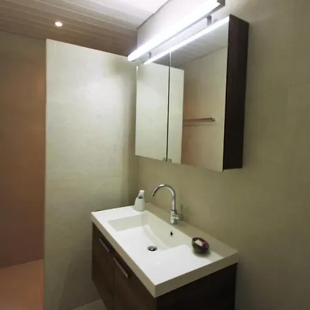 Magnifique Et Spacieux Appartement Avec Vue Lac